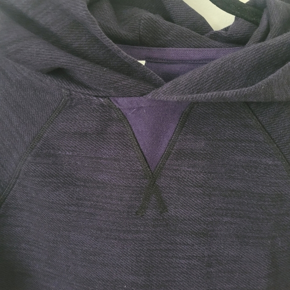 Lululemon Pull Me Over Hoodie Purple‎ Size 4 French Terry Hooded Sweater - Picture 4 of 8